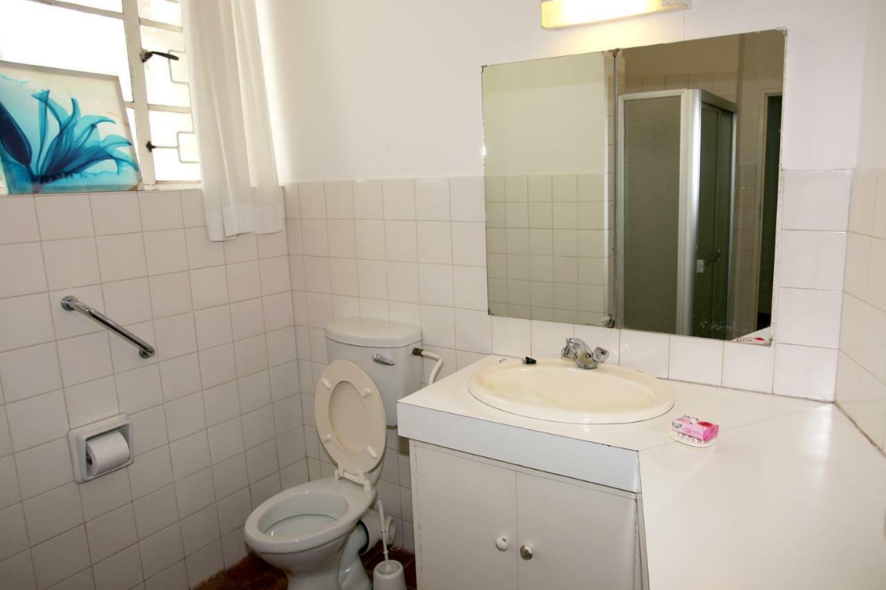 Fleming Place Bulawayo Esterno foto